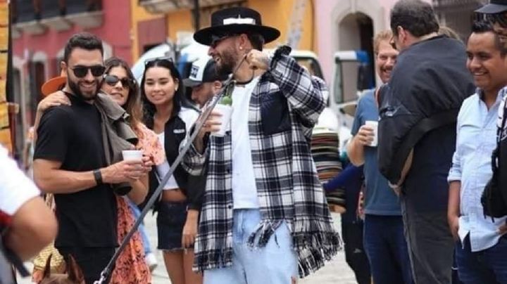 FOTOS | Captan a Maluma recorriendo las calles de Oaxaca