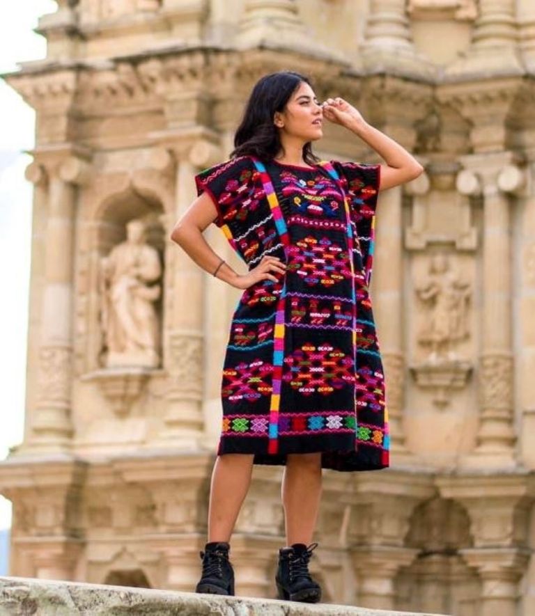 Vestido best sale huipil oaxaqueño