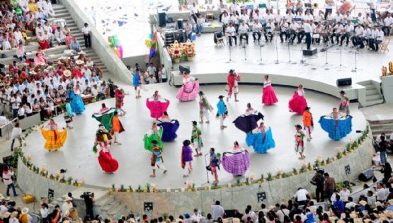 Vámonos de fiesta: Lista completa y fechas de las GUELAGUETZAS en 16 municipios de OAXACA