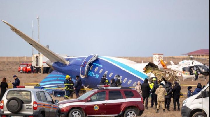 VIDEO | Amarga navidad en Azerbaijan tras desplome de avión con más de 60 pasajeros