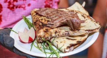 Del comal para el mundo, la tlayuda: fecha, sede y actividades que habrá en el evento gastronómico de la Guelaguetza 2025