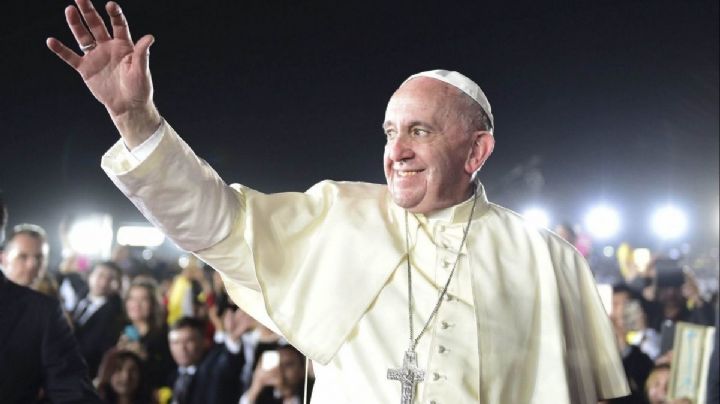 Así es la guayabera de Oaxaca que el Papa Francisco guardaba en su armario