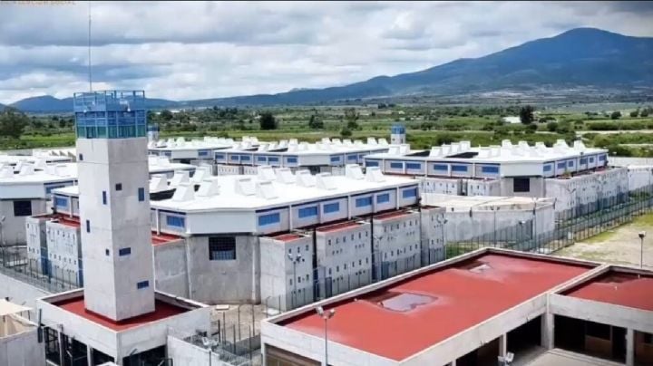 Cesan a director del Penal de Tanivet en OAXACA por fuga y fallecimiento de presos
