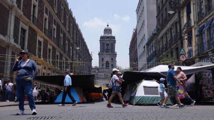 CNTE desquicia la ciudad con cierres en accesos carreteros y en el transporte este LUNES 19 DE MAYO DE 2025