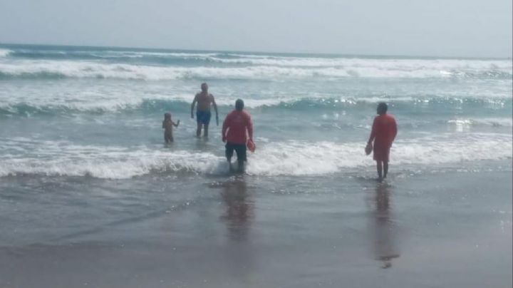 Mar de fondo en Oaxaca: 5 recomendaciones para prevenir accidentes en playas con olas altas