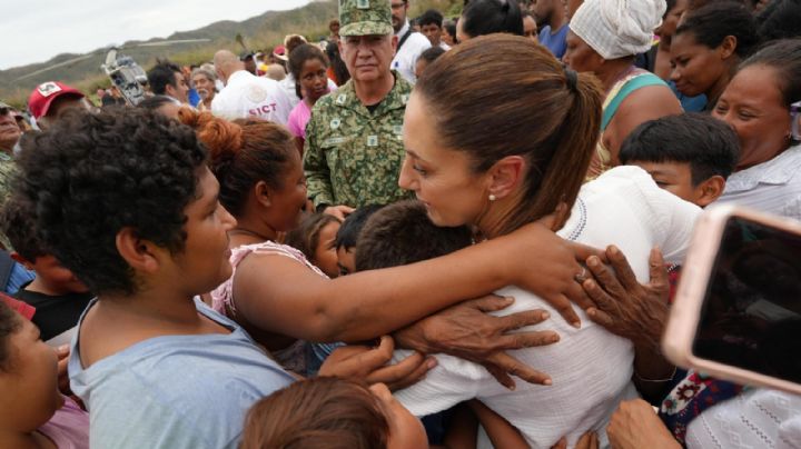 Claudia Sheinbaum se compromete a ayudar a comunidades de Oaxaca afectadas por el huracán Erick