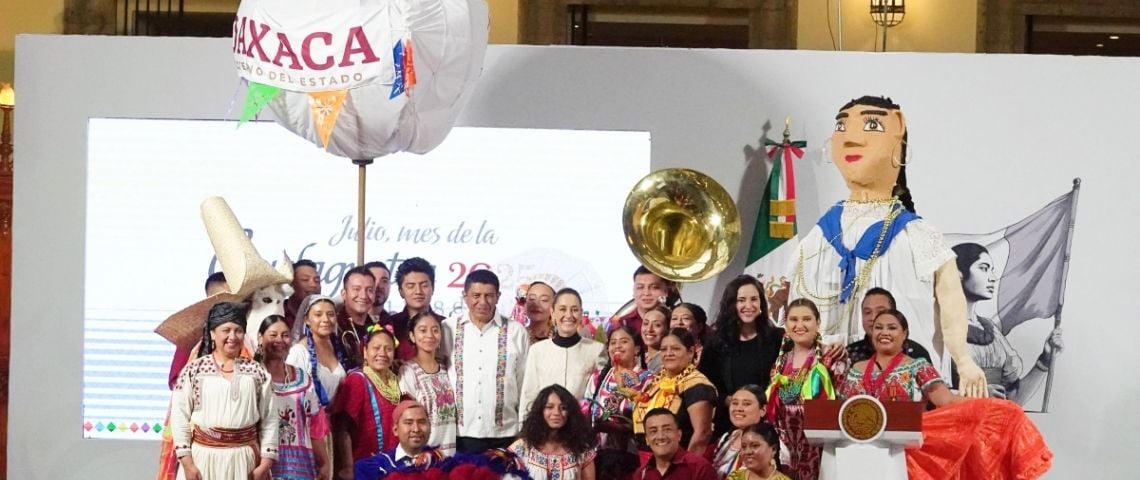¡Viva OAXACA! La Guelaguetza 2025 llega a 'La Mañanera del Pueblo' con todo su colorido